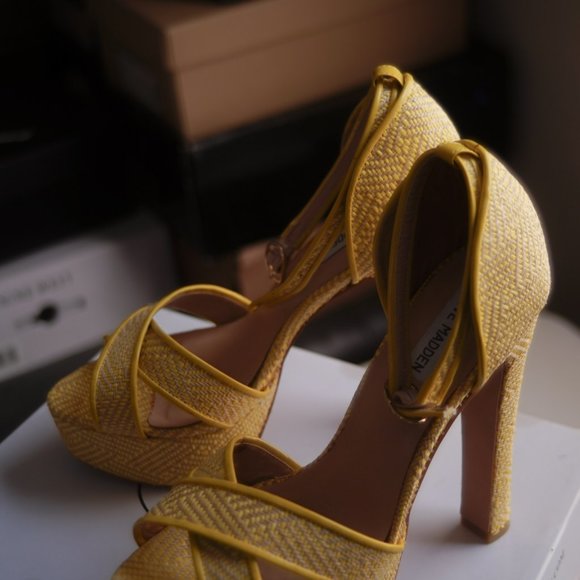 Steve Madden heels prada size 9 tropical havana yellow - Picture 10 of 10